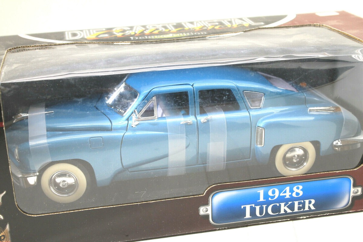 1948 Tucker ダイキャストモデル 1948 TUCKER 1/25 SCALE DIECAST BY FRANKLIN MINT ,GOLD
