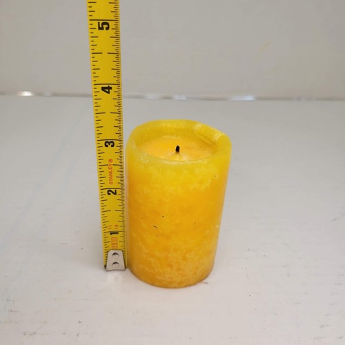 Chesapeake Bay Pumpkin Candle 6” X 4” Single Wick Butterscotch & 2 Small Candles - Picture 10 of 10