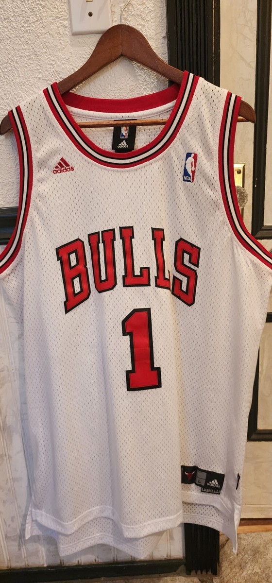 VTG NBA Adidas Chicago Bulls Derrick Rose Jersey 1 ROOKIE VTG NBA Adidas Chicago Bulls Derrick Rose Jersey 1 ROOKIE
