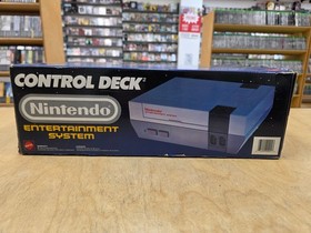 Nintendo NES Control Deck Console In Box Good Condition TESTED