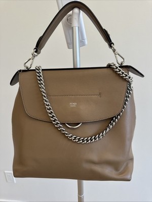 lululemon bag reddit I told myself I'd never buy a belt bag. here I am now. : r/lululemon
