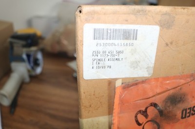 NOS USAF A-10 Thunderbolt tow bar spindle attachment GSE 2530-00-651-5850