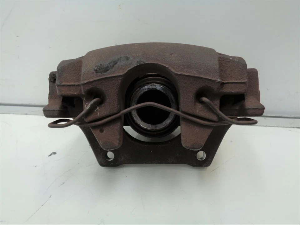 Задний левый суппорт бокового тормоза водителя для Volvo XC90 AWD 03–14 30639523 от оригинального производителя AK2101196 - Изображение 2 из 4