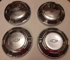 Set Of 4 Vintage 1968-1972 Chevy Impala Biscayne 10.5 Hubcaps Set Of 4 Vintage 1968-1972 Chevy Impala Biscayne 10.5 Hubcaps