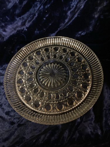 Lot 2 American Brilliant Cut Windsor clear wicker Glass Plates 9" dinner Plate - Picture 2 of 3