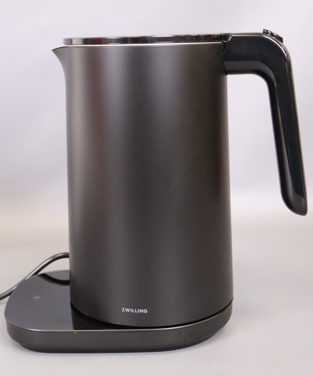 ZWILLING Enfinigy Cool Touch Electric Kettle Pro