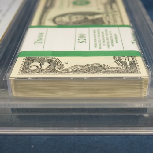2017 A $2 Federal Reserve Notes Chicago Consecutive 100 Notes Set PCGS 66 PPQ - Picture 5 of 6