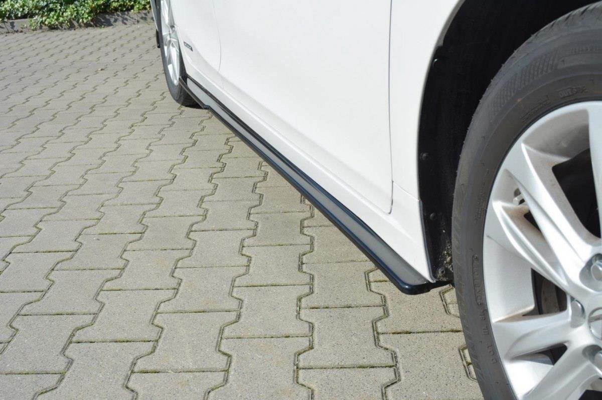Rajouts bas de caisse Maxton Lexus CT Mk1 Facelift pour masquer et sublimer