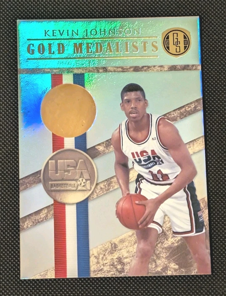 2010-11 Panini Gold Standard Kevin Johnson Medallista de Oro Pieza de Oro 14kt 9/10 Foto 3 de 4
