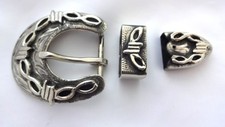 Antiqued Barbed Wire 3 Piece Buckle Set Oval Hansen Western Silver Plate Horse
