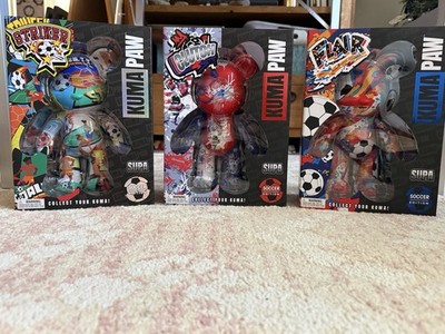 Kuma Paw SUPA Soccer Edition Kuma Paw Figure Set 3 Striker Clutch Flair