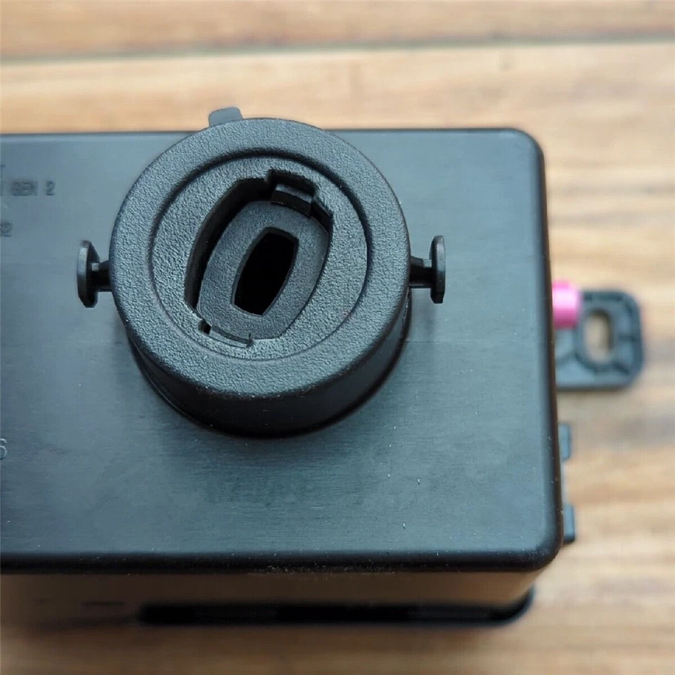 Wireless Ignition Node Module with Two Keys for Dodge Chrysler Jeep # 68210156AB - Image 2 of 4