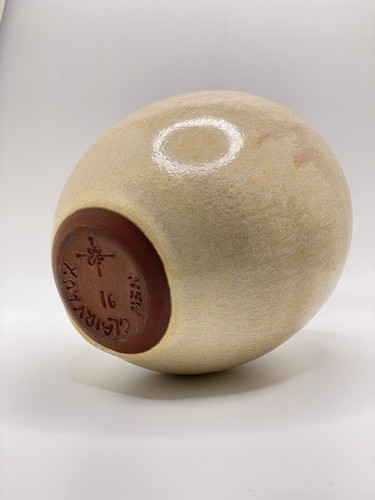 New Clairvaux Pottery Vase by Father Anthony Bellesorte, 1991 – Signed - Picture 2 of 7