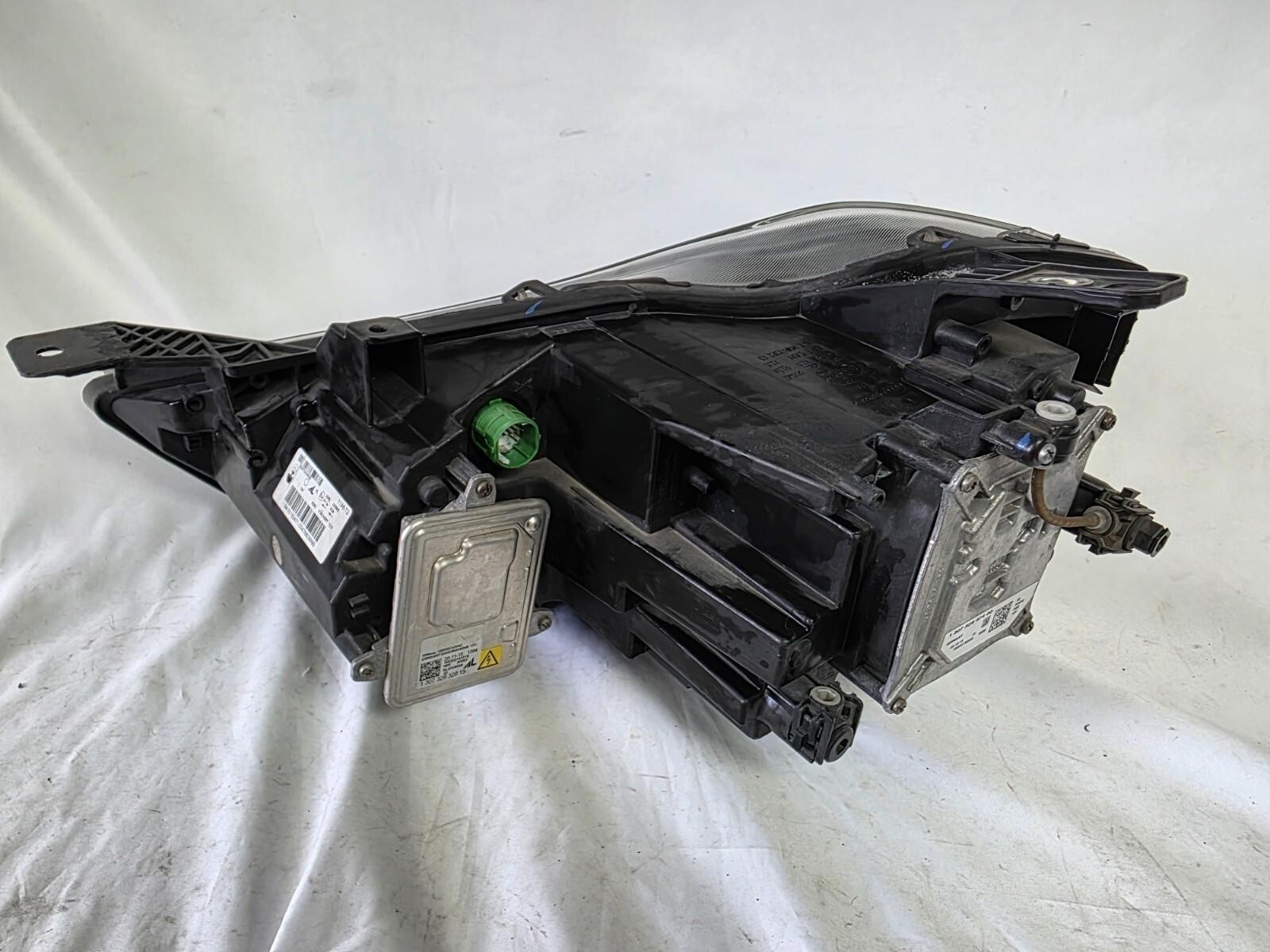 Maserati Ghibli 2014-2017 Right Headlight P/N 670004658