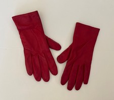 Vintage Womens Red Leather Acrylic Lined Gloves