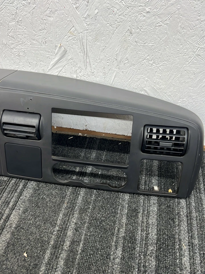 2005 - 2007 Ford F-450 Super Duty F Series moldura acabamento painel 5C34-25044D70-A - Imagem 3 de 4