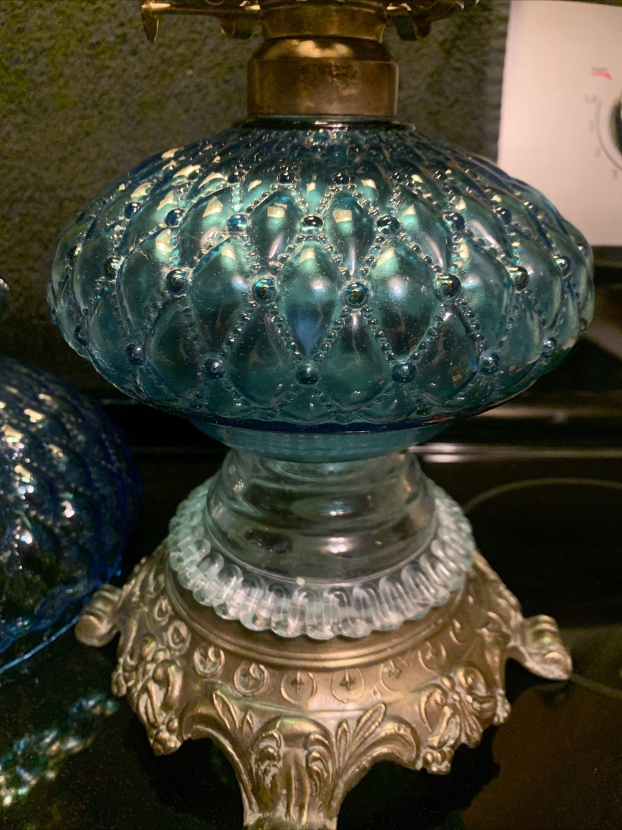 Vintage Fenton Blue Glass Diamond Quilted Oil Lamp With Shade