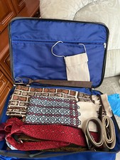 Schlipse/ Krawatten/ Schals/ Gürtel