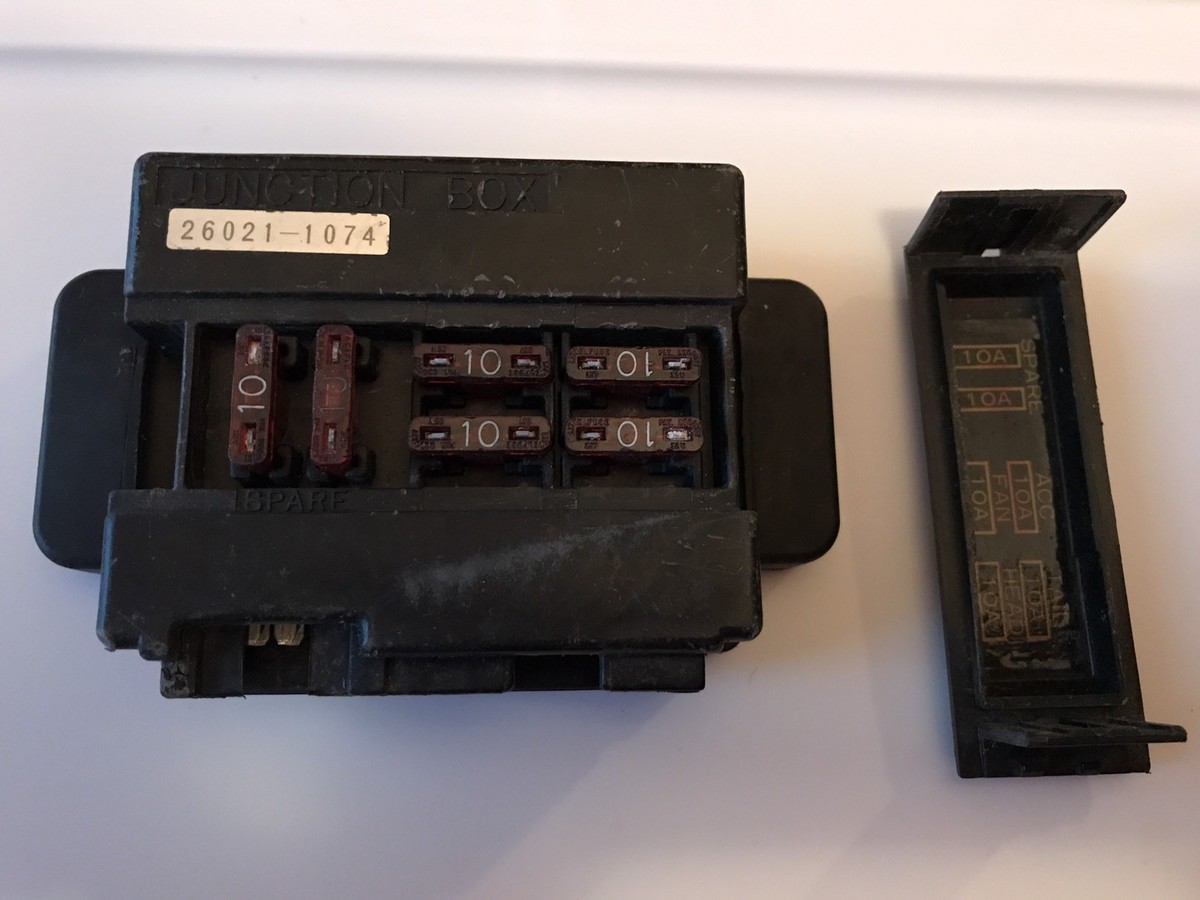 90 '89 '88 '87 ZX750 KATANA ZX 750 JUNCTION BOX 26021-1074 FUSE