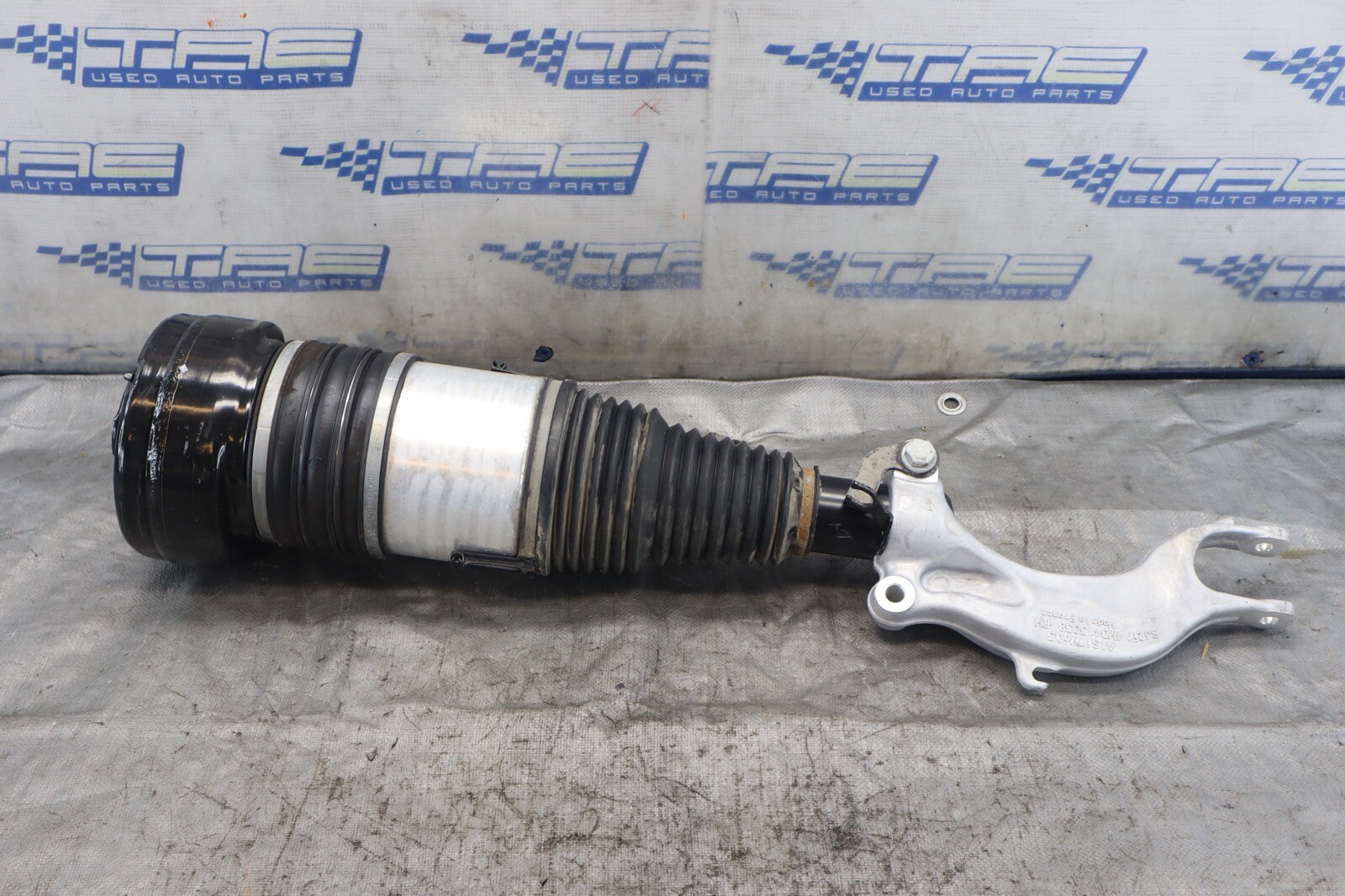 2019 LAMBORGHINI URUS OEM RH PASSENGER SIDE FRONT SHCK ABSORBER 4M0616039AE