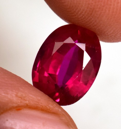 Mozambique Red Ruby Oval Cut 4.15 Ct Lab-Created Loose Gemstone - Picture 5 of 6