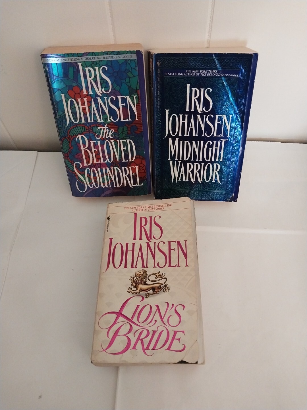 Historical Romance Book Lot of 3 Iris Johansen, Lion's Bride, Scoundrel, Warrior