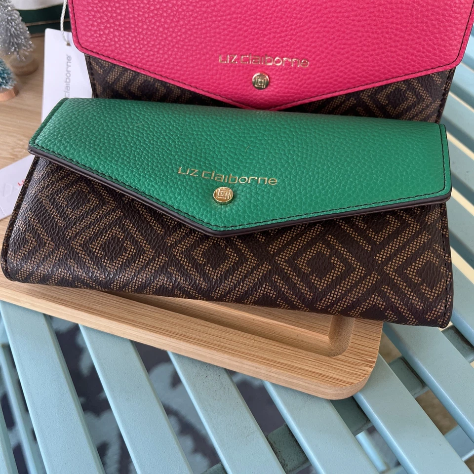 Juego de 2 carteras para mujer Liz Claiborne de cuero genuino rojas y verdes etiquetas nuevas Foto 2 de 4