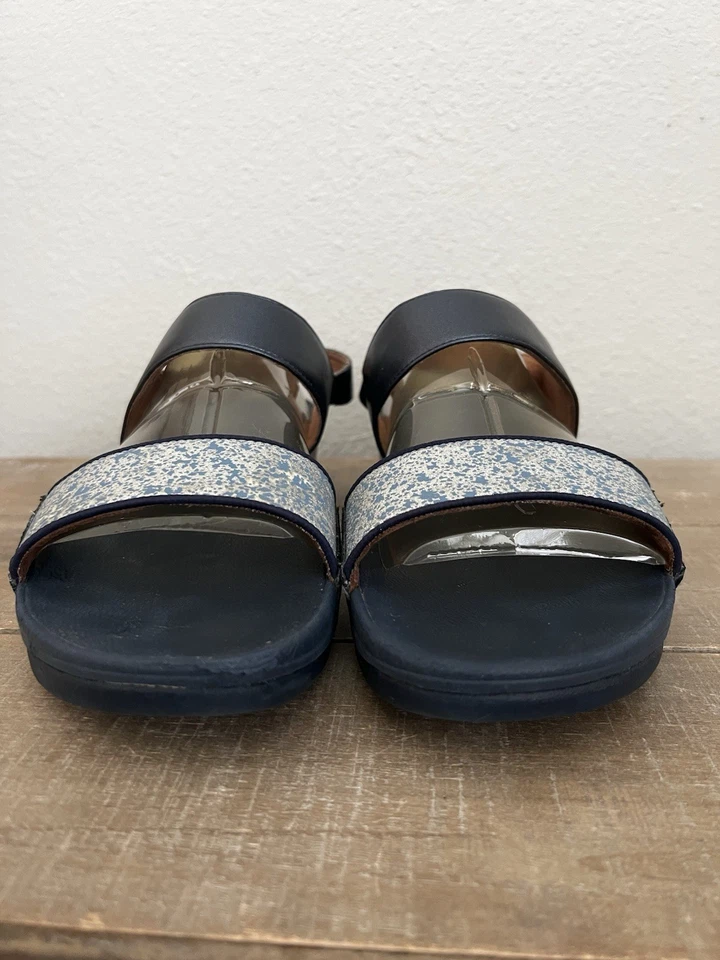 Fitflop Gracie 坡跟踝带凉鞋海军蓝银色斑点女式 10 码 — 第 3/4 张图片