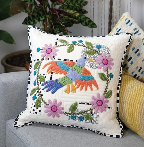 Libro de edredones de arte popular Of a Feather Quilts de Sue Spargo - Imagen 4 de 9