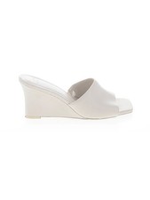 A New Day Women Ivory Wedges US 8.5