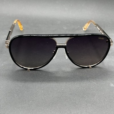 Quay High Profile 126 Sunglasses Black & Gold Polarized Gradient Used