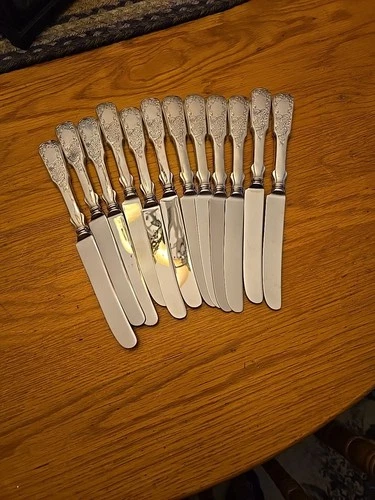 1690 Engraved by Towle Sterling Silver 12  Knives. 9 1/2"