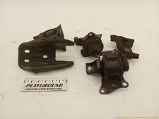 Honda Prelude Set Of Engine Mount 2.2l 4 Cylinder Fits 1997-2001 97 98 99 00 01 Honda Prelude Set Of Engine Mount 2.2l 4 Cylinder Fits 1997-2001 97 98 99 00 01
