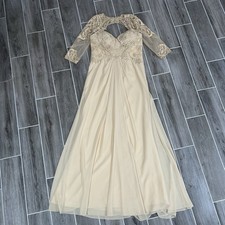 Mori Lee VM Collection MOB 71204 Size 10 Sheer Sleeve Sample Dress Champagne