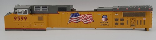 Carcasa locomotora diésel Lionel 39580-2 Union Pacific Dash 9-44CW #9599 | Condition: New