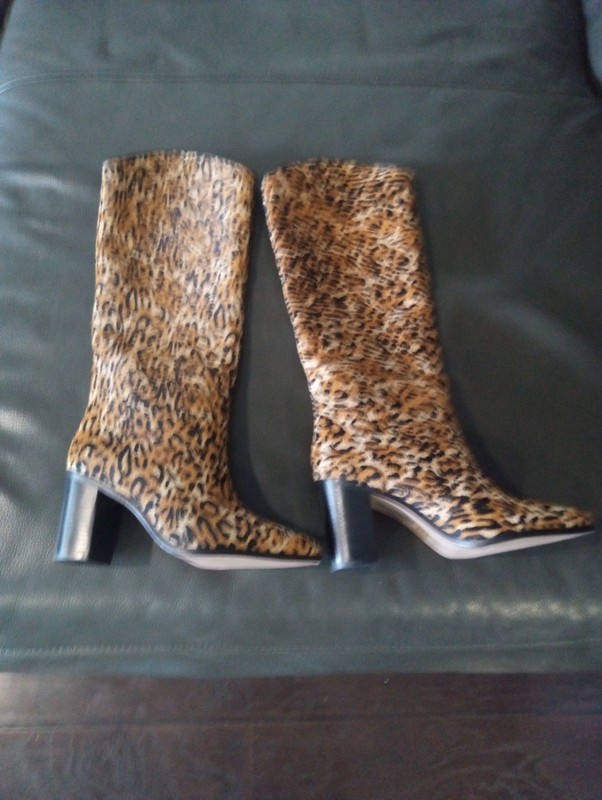 Schutz Maryana Wild Block Boots, New Size W6