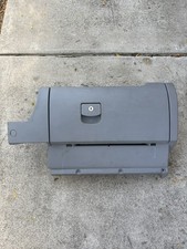 1998-2010 Vw Volkswagen Beetle Glove Box Door Black Oem 1998-2010 Vw Volkswagen Beetle Glove Box Door Black Oem
