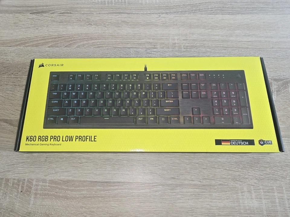 Corsair K60 RGB Pro Low Profile Tastatur m. MX RGB Speed Schalter, QWERTZ, OVP - Bild 2 von 3