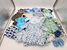 25 Piece Newborn Clothing Lot, Caps, Mittens, Bodysuits- Carters, Gerber