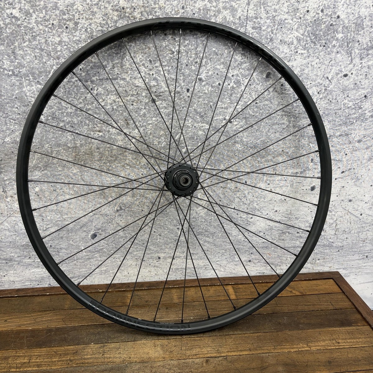 Bontrager Connection 29 Rear Wheel Boost 148 6-Bolt Disc Thru