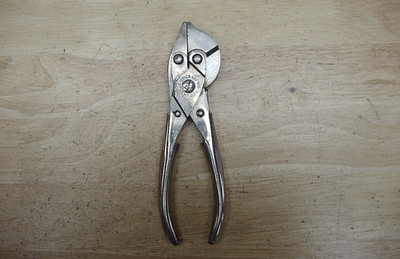 SHARP - A.J Jack Wolf Knives Sharpshooter Jack Pocket Knife Titanium
