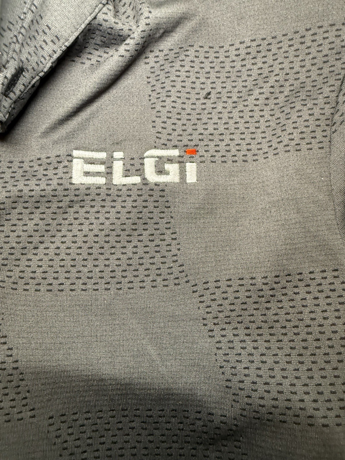 Multiple shirts bundle - image 4