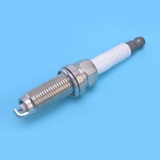 1x Bougies pour Honda Civic 1,5L L4 2016-2020 ILZKAR8H8S 95112 Spark Plug