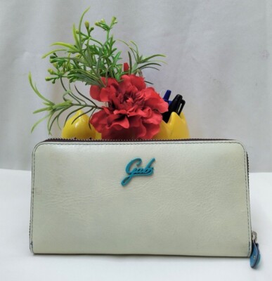 Gabs Gmoney 17 Puckered Basic Ivory Leather Zip-Around Credit Card Long Wallet