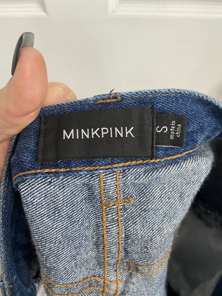 Minkpink 纽扣门襟仿旧牛仔短裤蓝色 S 码 — 第 3/4 张图片