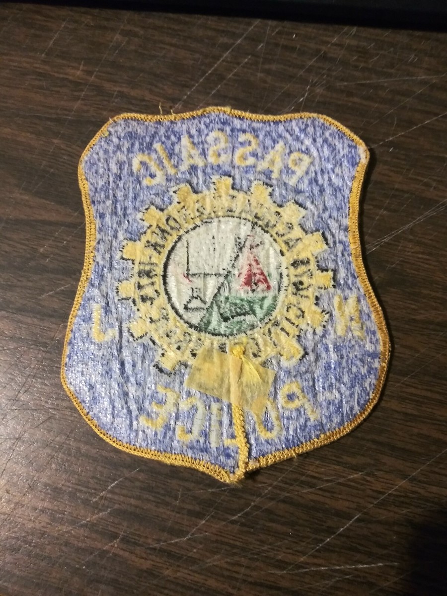 Vintage Passaic New Jersey Police Department Patch - 3.75