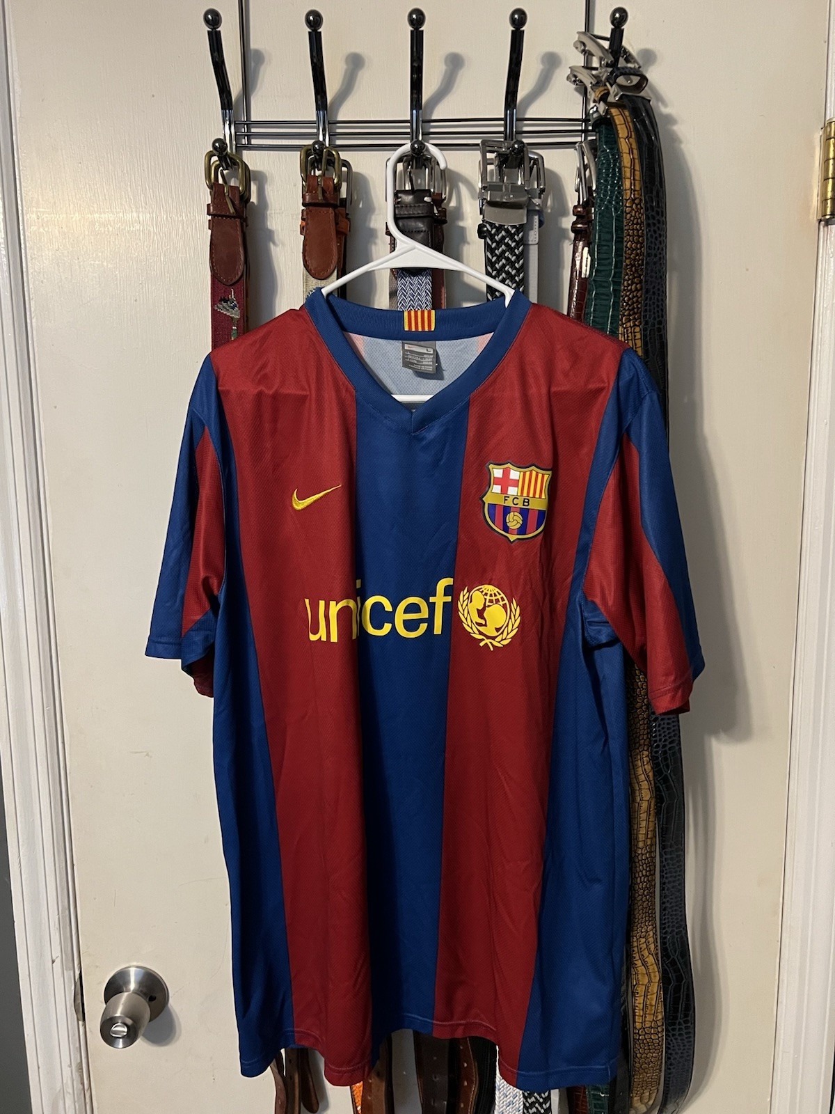 Nike Barcelona 2006 / 2007 Home Jersey Size Men’s Large
