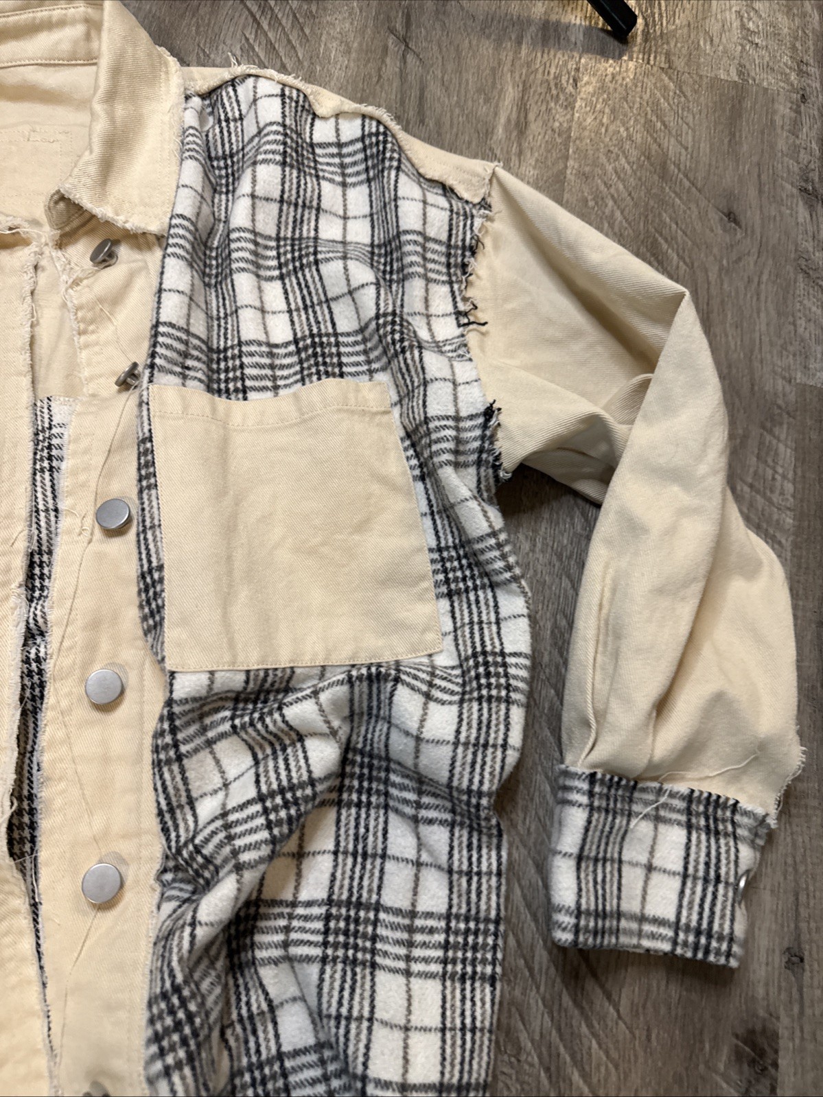 Distressed Raw Edge Plaid Patchwork Denim Jacket … - image 4