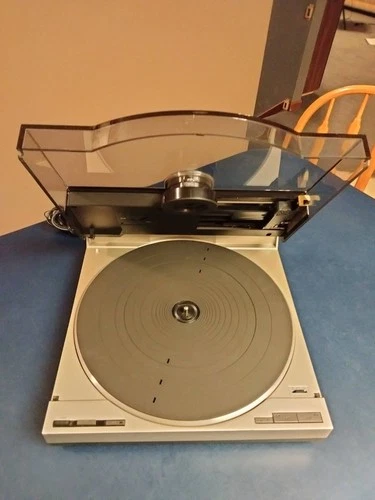 Technics SL-7 Linear Turntable-Serviced-New Caps, Tonearm Belt, Stylus & Lube