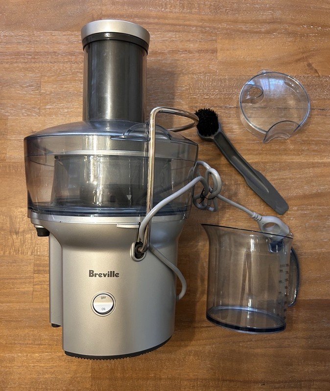 Breville BJE200XL - Juice Fountain Compact Electric Juicer - Silver
